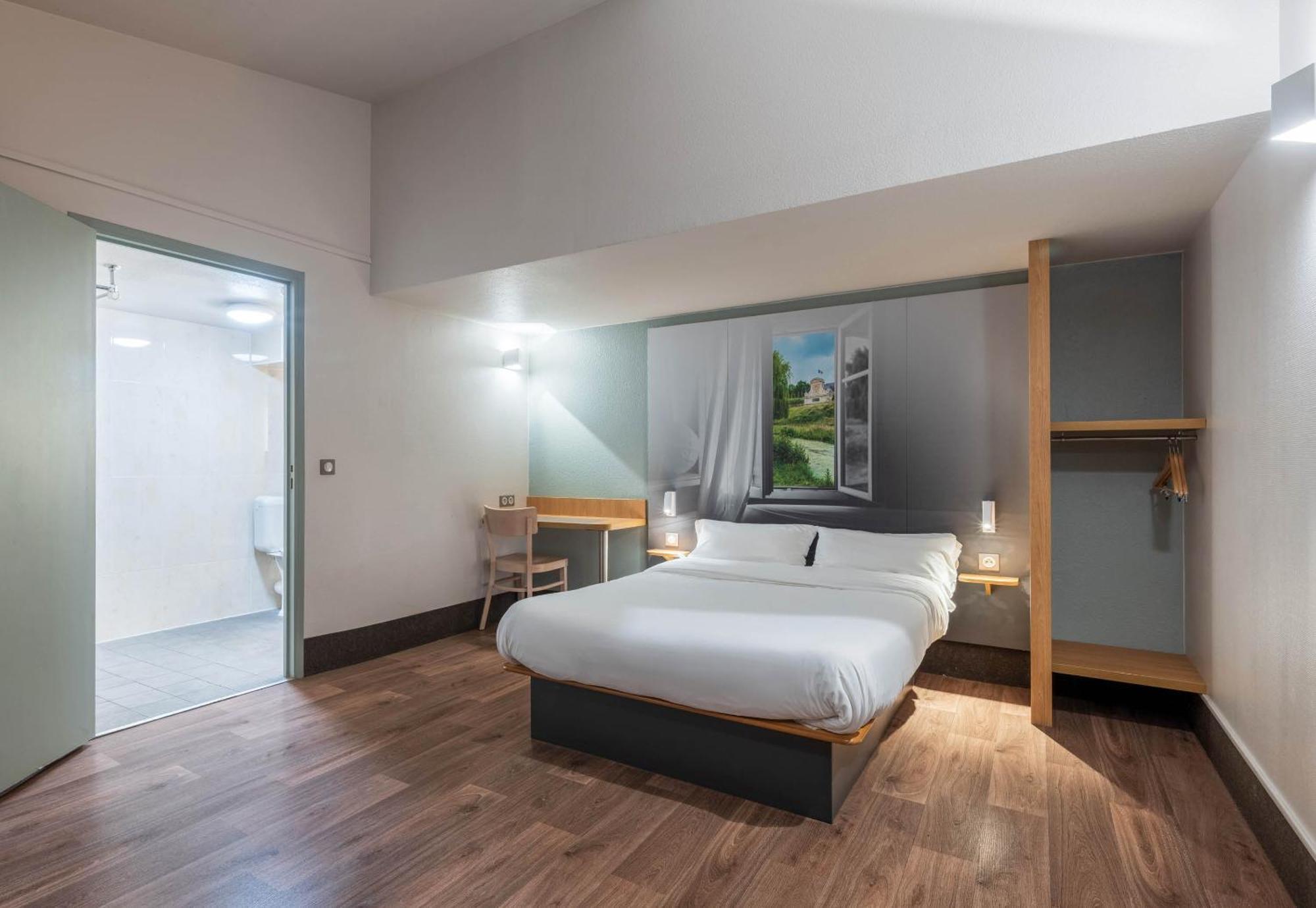 B&B Hotel Lille Seclin Unexpo Екстериор снимка
