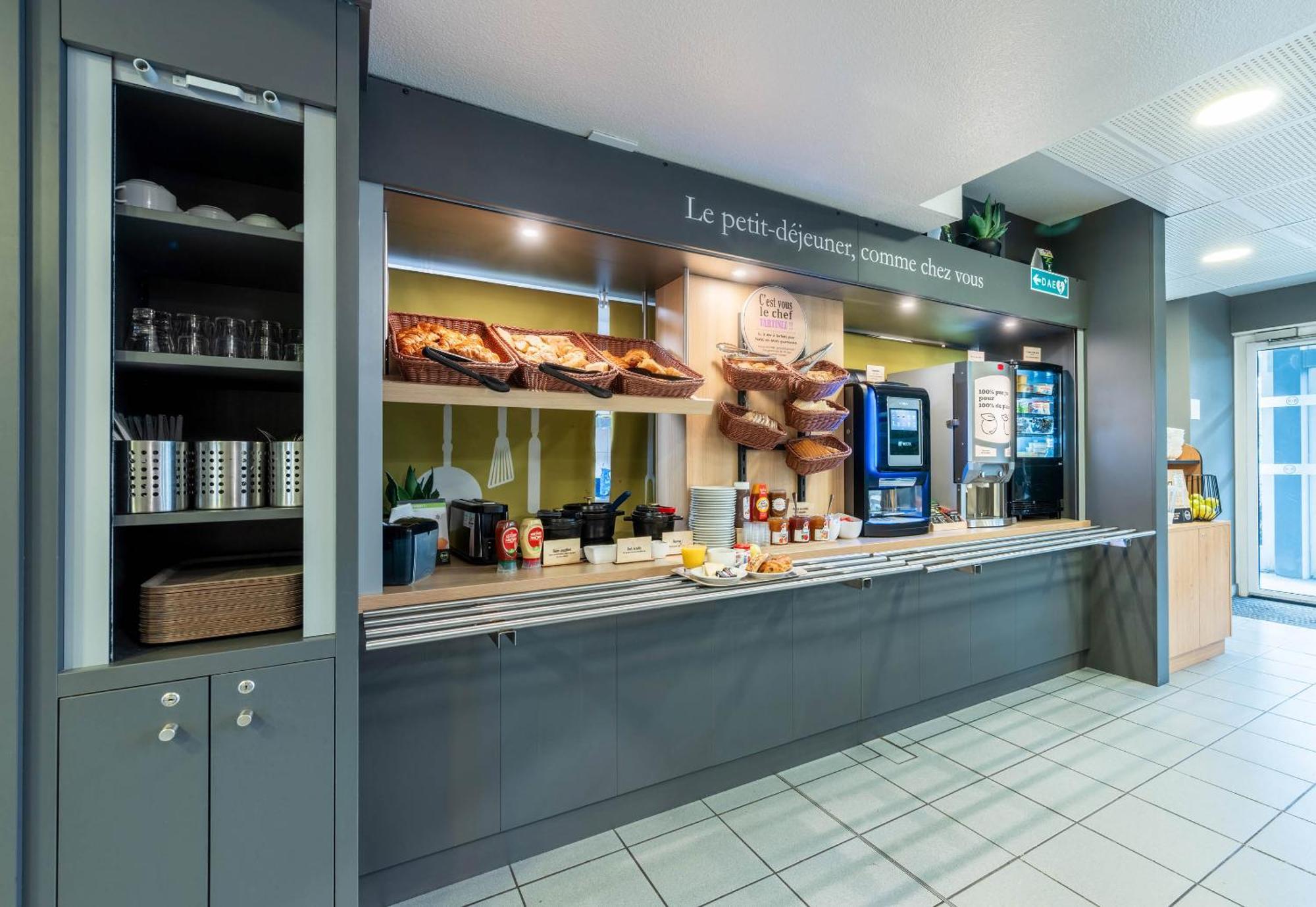 B&B Hotel Lille Seclin Unexpo Екстериор снимка